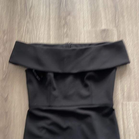 Calvin Klein off the shoulder dress - Picture 2 of 3